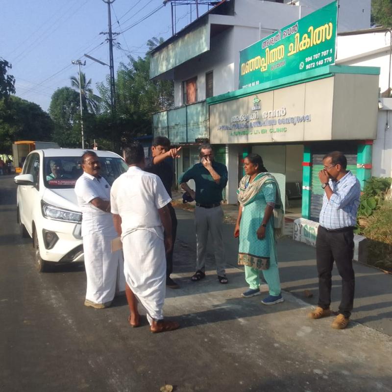 Sri. Mohammed Saferulla IAS and Team visitting Kuranchery Nayarangadi roadsite, Thrissur